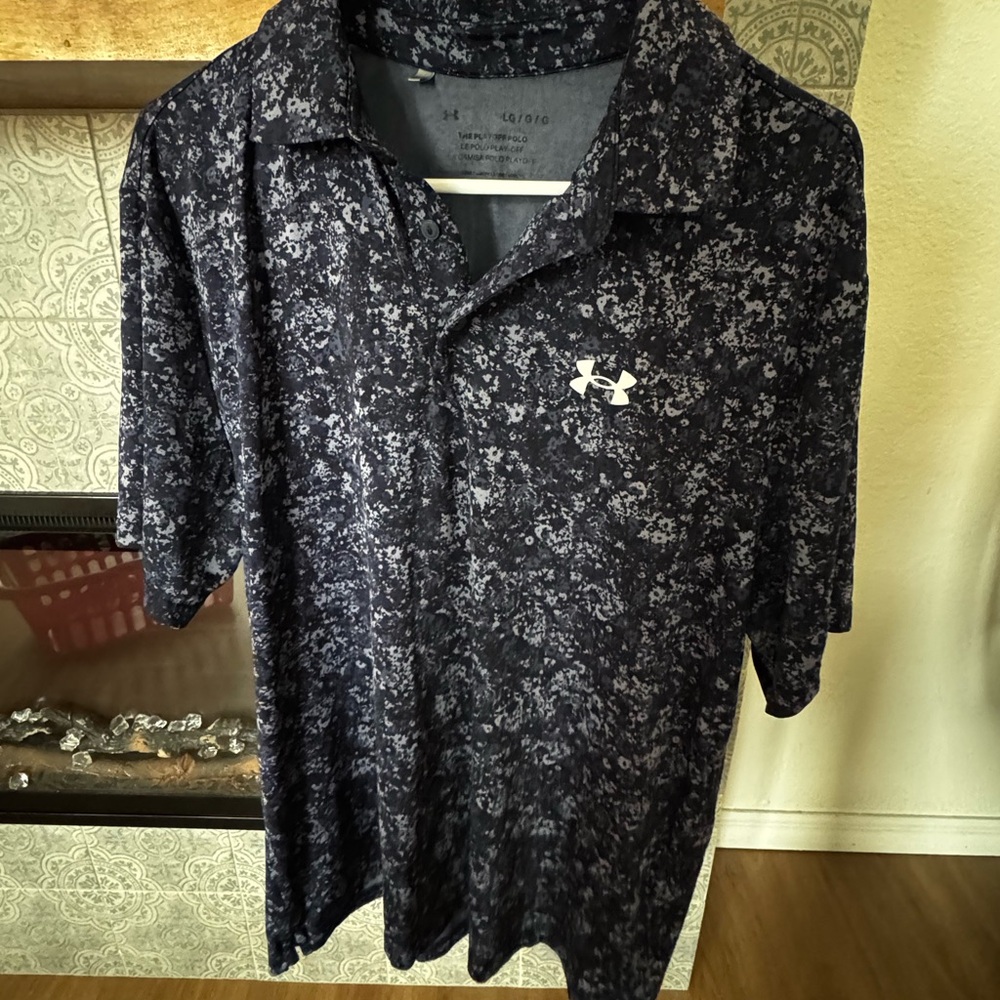 Under Armour Men's Navy Blue and Gray Patterned Golf Shirt
